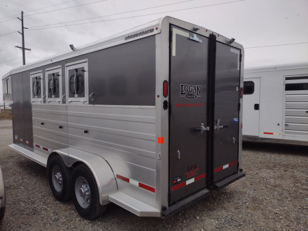 Used 2022 Logan Coach Bullseye 3 Horse Trailer