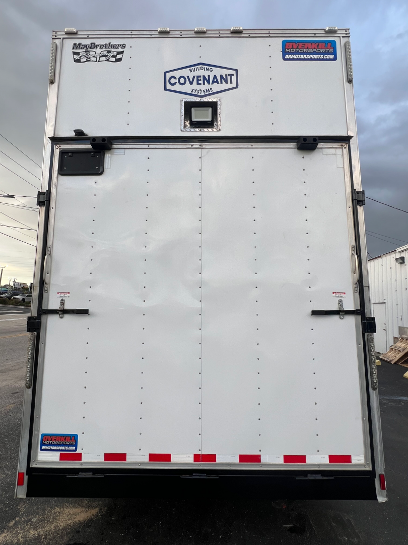 Used 2014 Team Spirit 30' Stacker Trailer