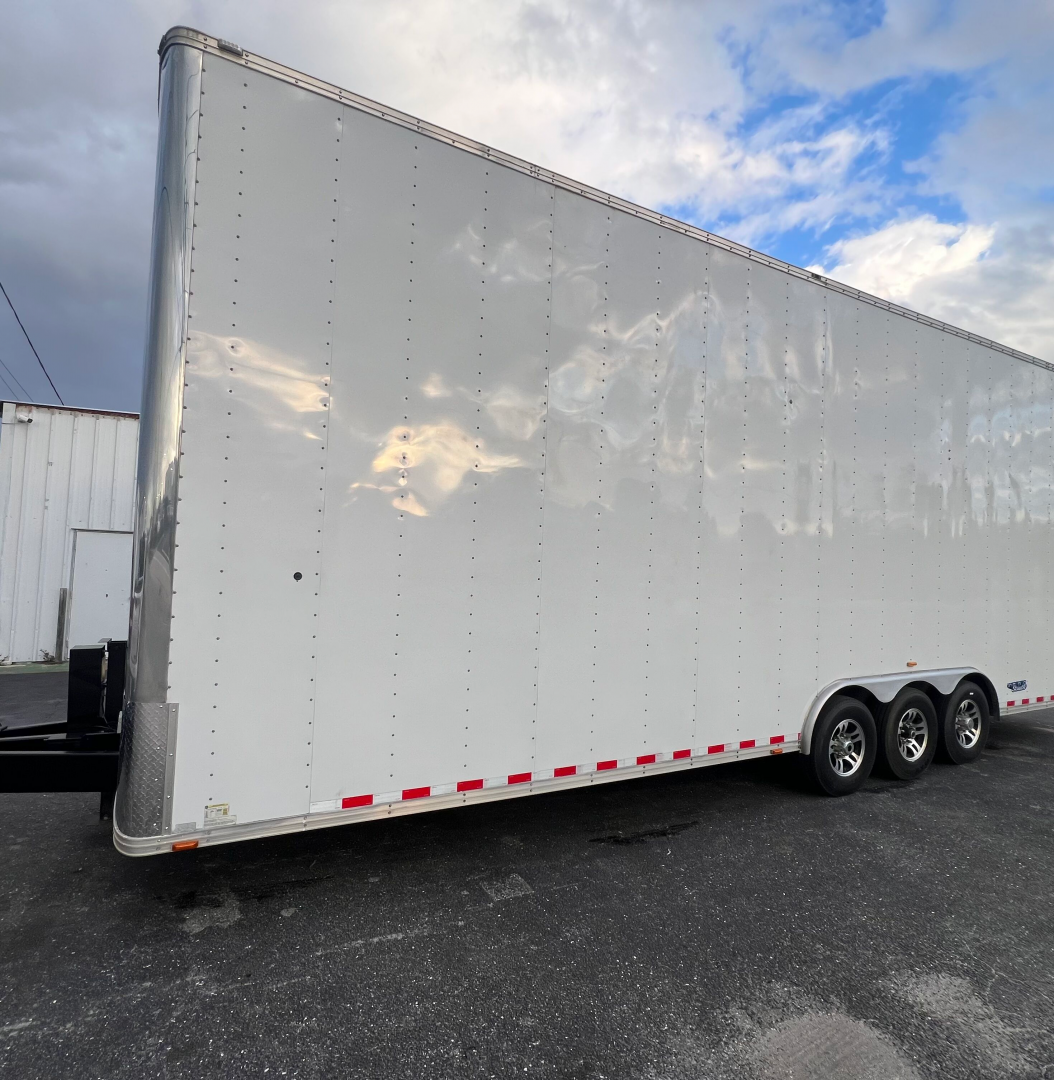 Used 2014 Team Spirit 30' Stacker Trailer