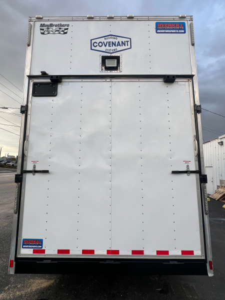 Used 2014 Team Spirit 30' Stacker Trailer