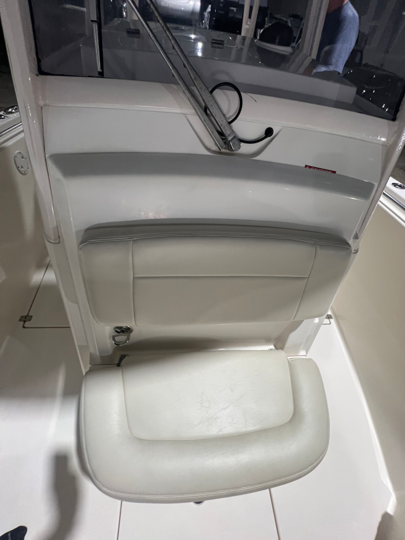 Used 🔥 2018 COBIA 301 CENTER CONSOLE – LOADED! 🔥