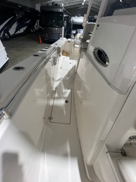 Used 🔥 2018 COBIA 301 CENTER CONSOLE – LOADED! 🔥