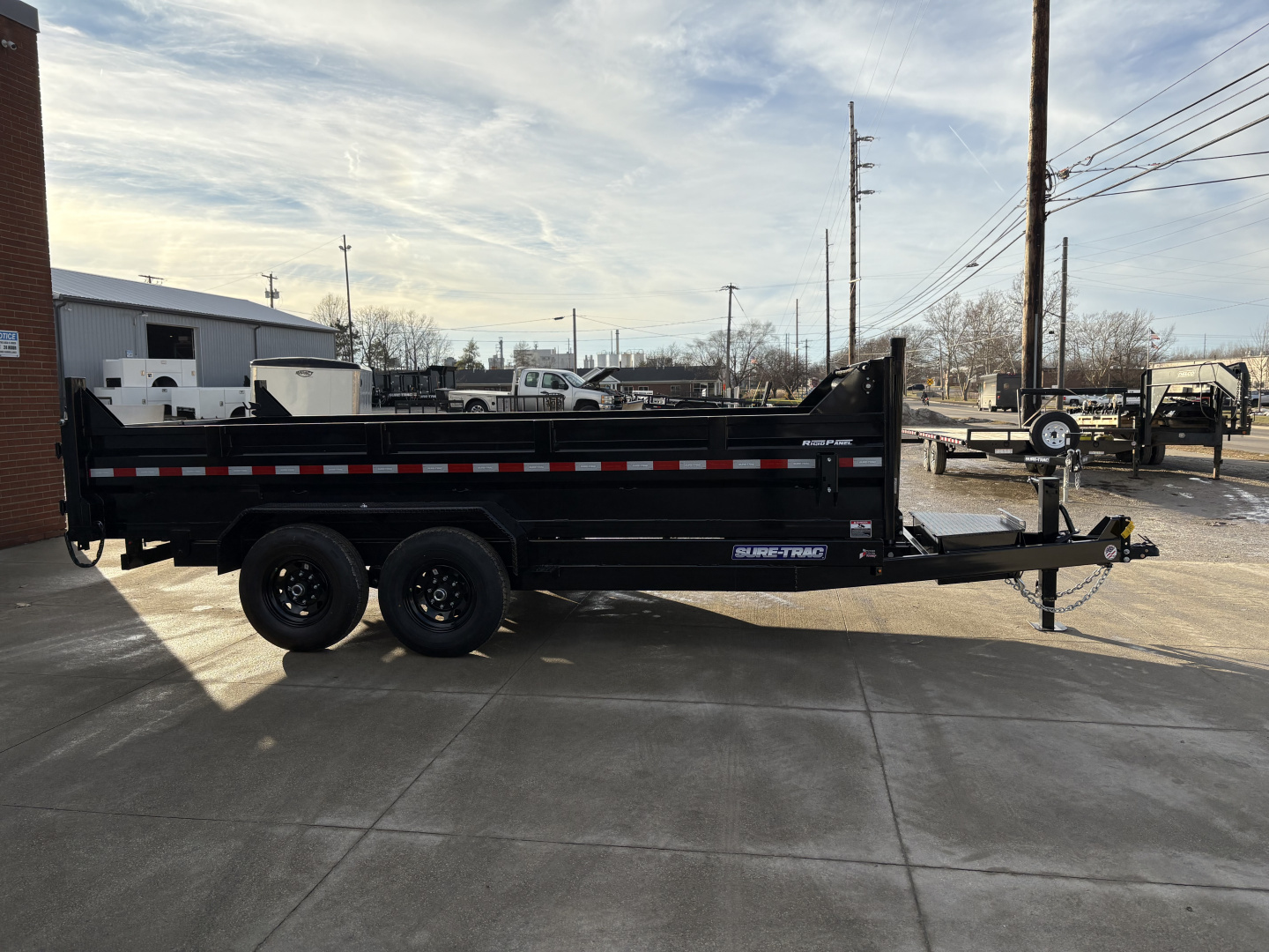 New 2026 Sure-Trac 82 IN x 16 HD Low Profile Dump Trailer 14K Telescopic Dump Trailer