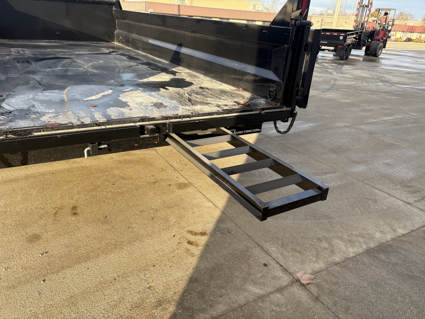 New 2026 Sure-Trac 82 IN x 16 HD Low Profile Dump Trailer 14K Telescopic Dump Trailer