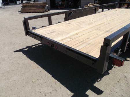 New 2026 Longhorn Trailers 83x20 Gooseneck 14K Utility Trailer / Lowboy Trailer / 7000# Axles / 3" Square Tubing / 5ft Heavy Duty Stow Away Ramps / LED Lights