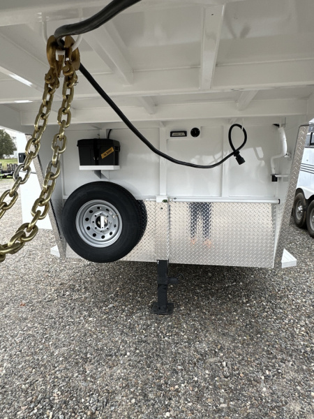 New 2026 Trails West CLASSIC GN 4H Horse Trailer Warm Blood Slant Load
