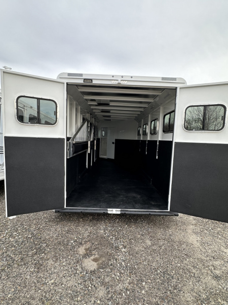 New 2026 Trails West CLASSIC GN 4H Horse Trailer Warm Blood Slant Load