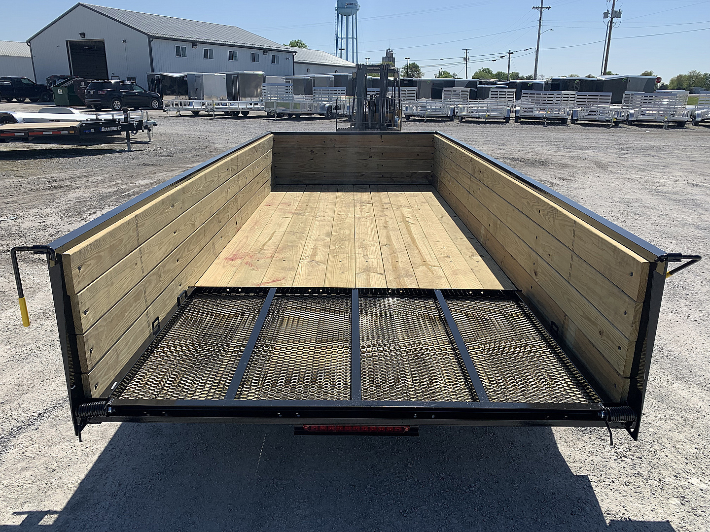 New 2026 AMO A9620TBXWGN (82" x 20') 7K Tandem Highside Utility Trailer