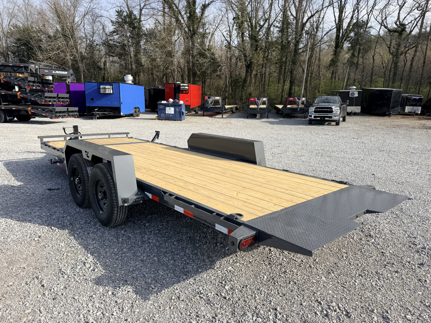 New 2026 Lamar Trailers 7X20 GRAVITY TILT 14K GVWR Equipment Trailer