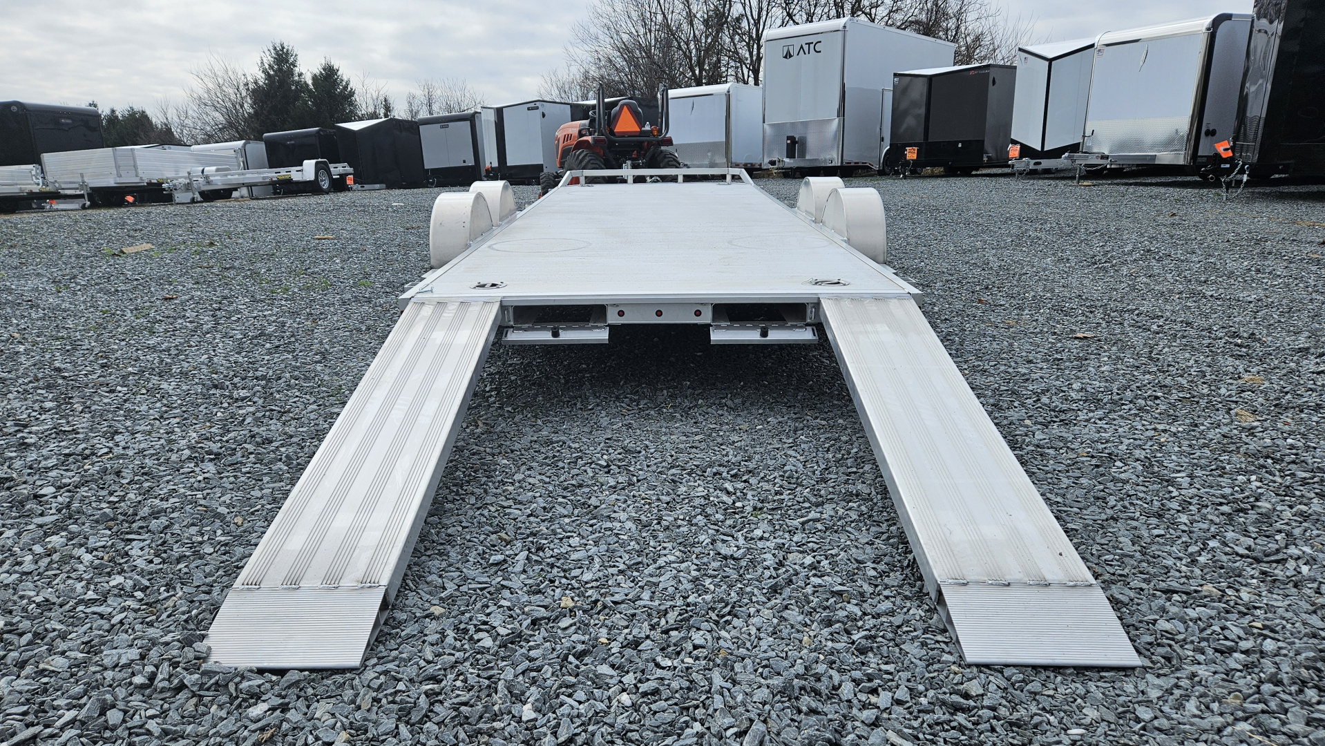 New 2027 Aluma 82X20TA Car / Racing Trailer