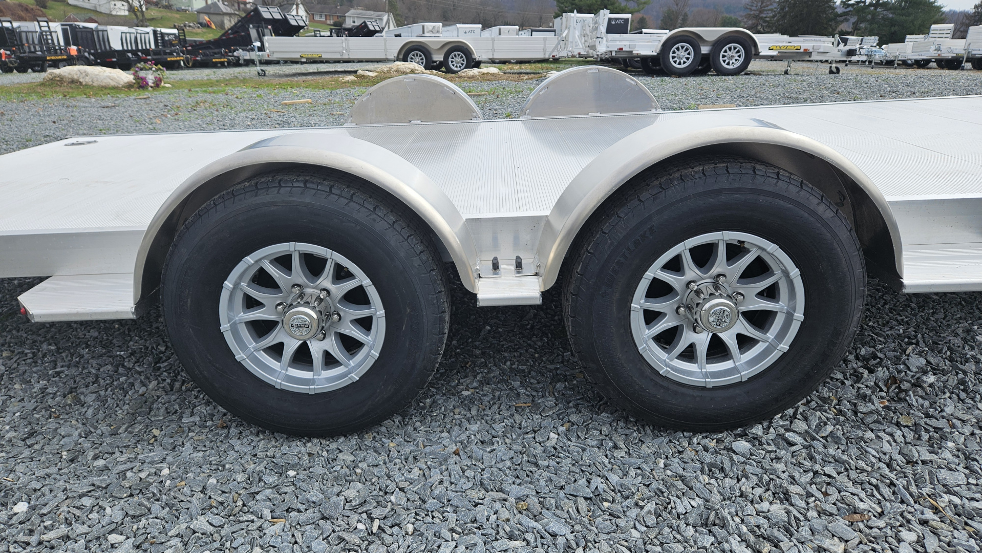 New 2027 Aluma 82X20TA Car / Racing Trailer
