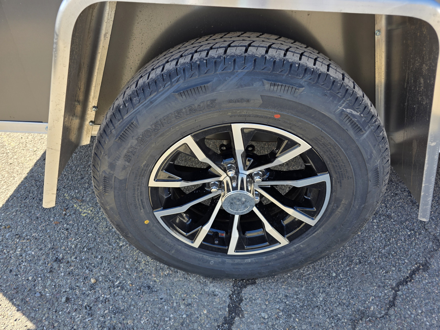 New 2026 Look Trailers ELEMENT SE 6X10 - RAMP Cargo / Enclosed Trailer