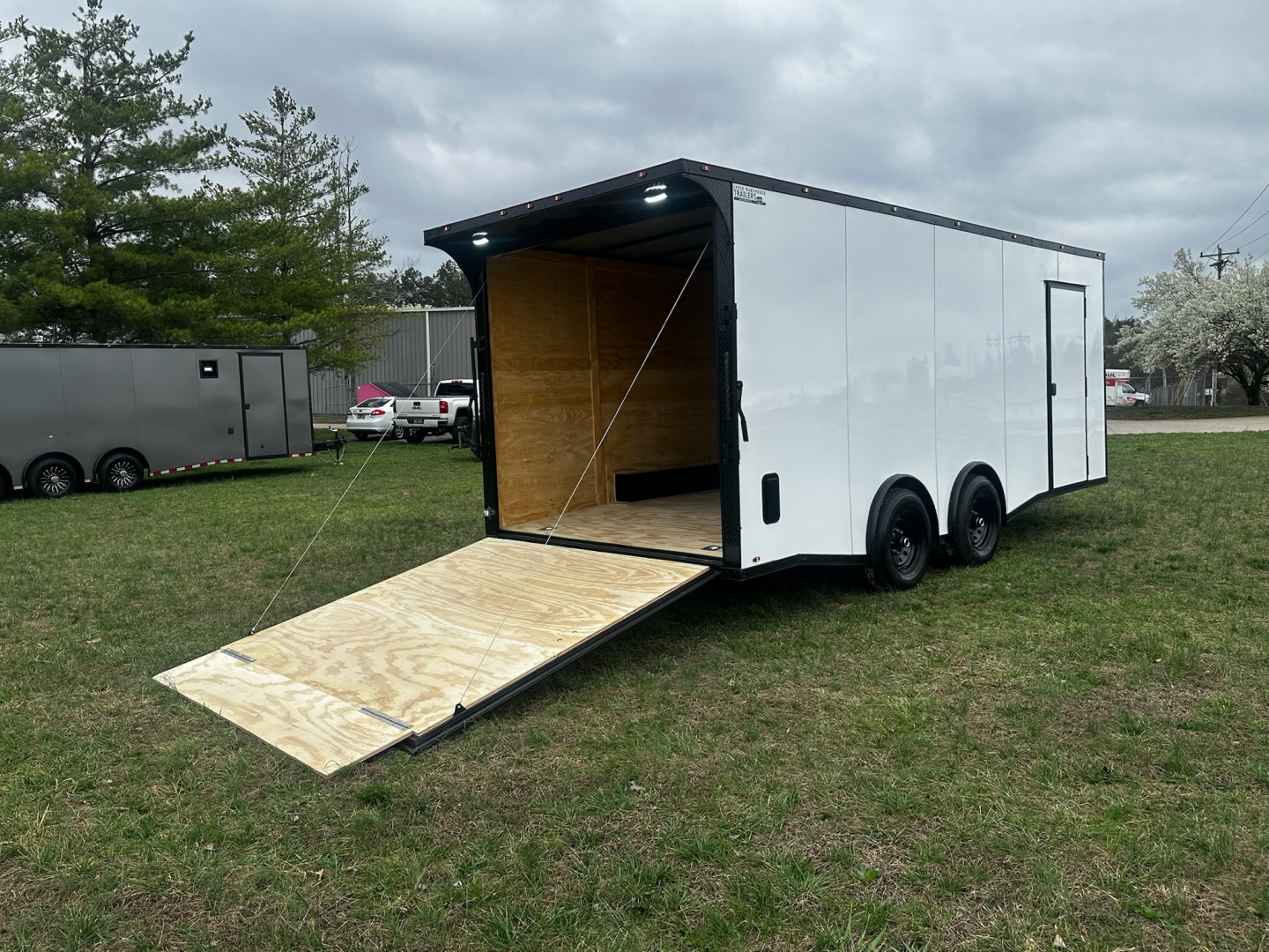 New 2026 Luxe 8.5x20 Car Hauler 5200 lb torsions White poly-Blackout- Enclosed Car Hauler