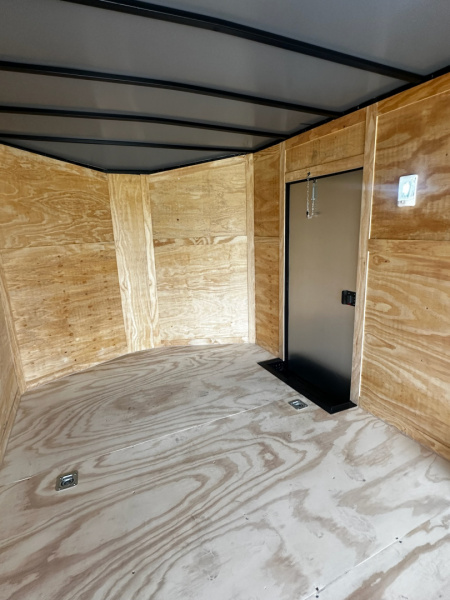 New 2026 Luxe 8.5x20 Car Hauler 5200 lb torsions White poly-Blackout- Enclosed Car Hauler