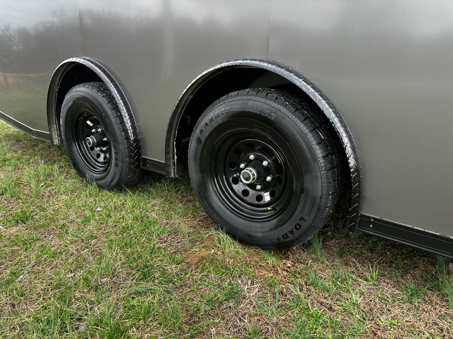 New 2026 Luxe 8.5x24 Racing Trailer Finished Interior- 5200 Tandem Axle-Charcoal-Blackout