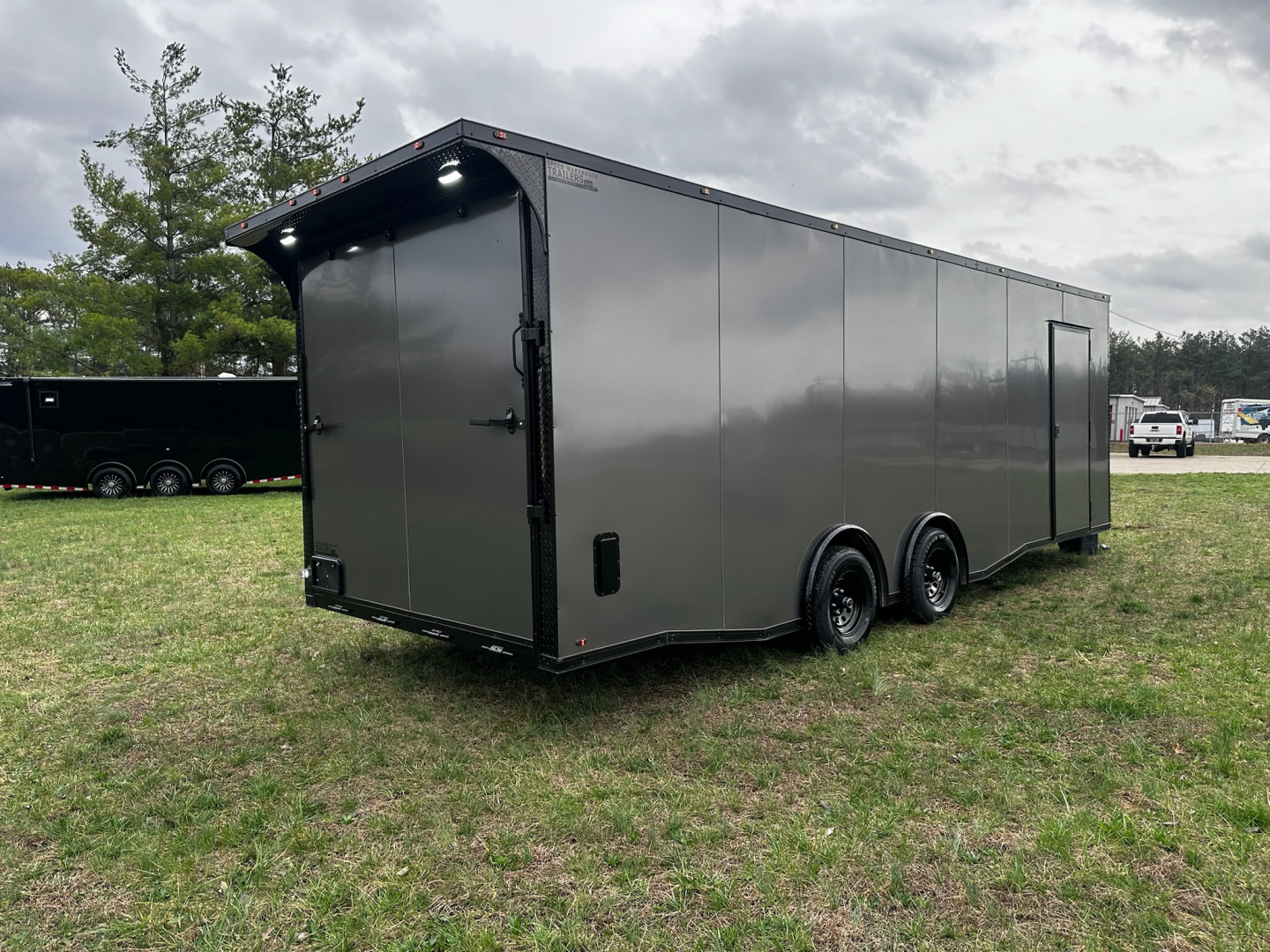 New 2026 Luxe 8.5x24 Racing Trailer Finished Interior- 5200 Tandem Axle-Charcoal-Blackout