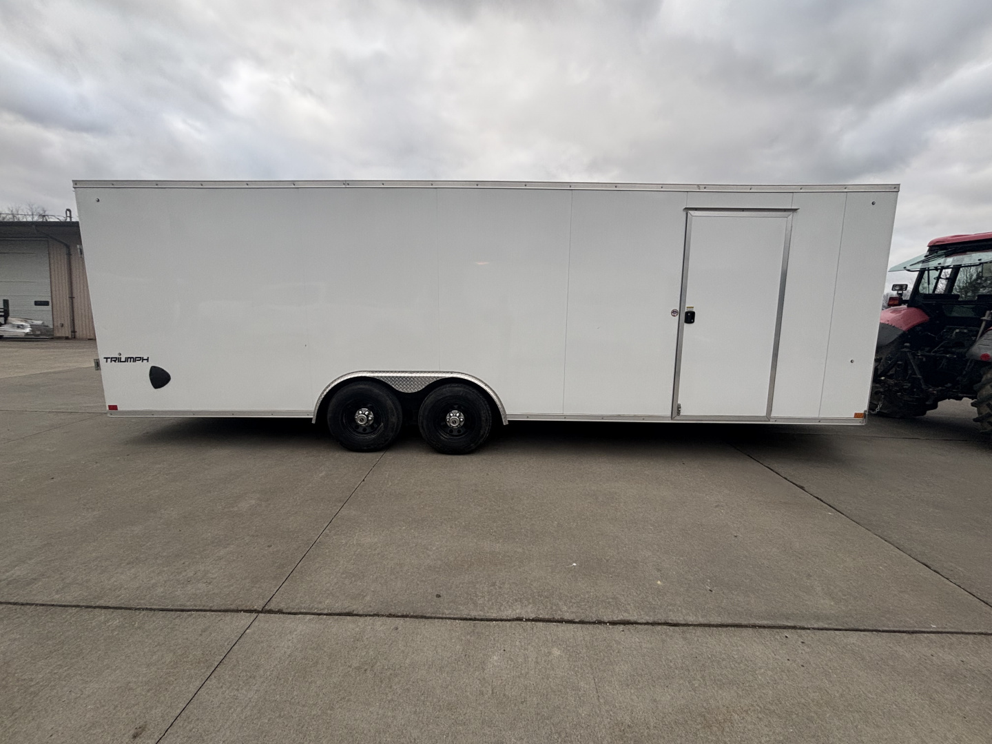 Used 2020 Formula Trailers 8'X24' ENCLOSED CARGO TRAILER - V-NOSE - RAMP - EPOXY COATED FLOOR - 9990# GVWR