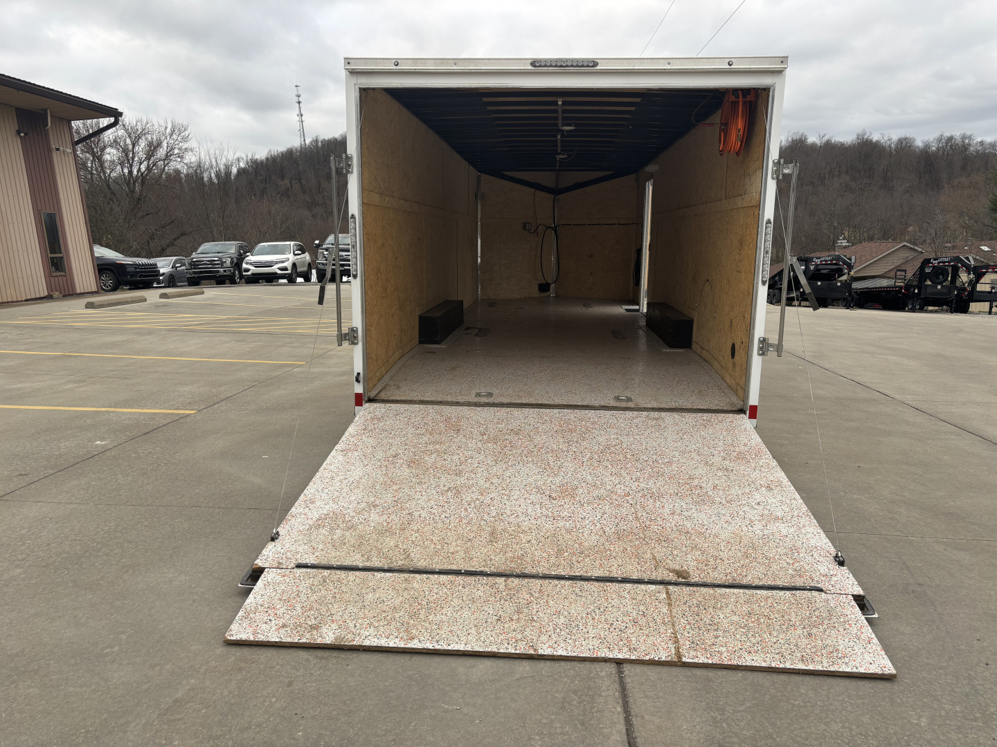 Used 2020 Formula Trailers 8'X24' ENCLOSED CARGO TRAILER - V-NOSE - RAMP - EPOXY COATED FLOOR - 9990# GVWR