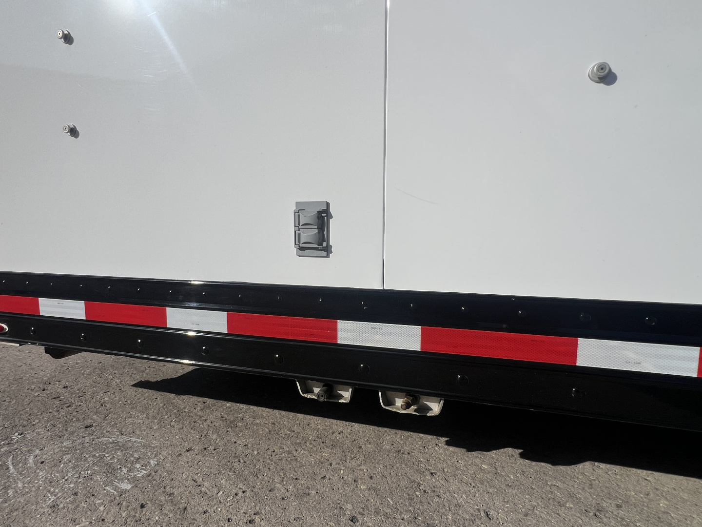 Used 2012 T&E 30' Stacker Trailer