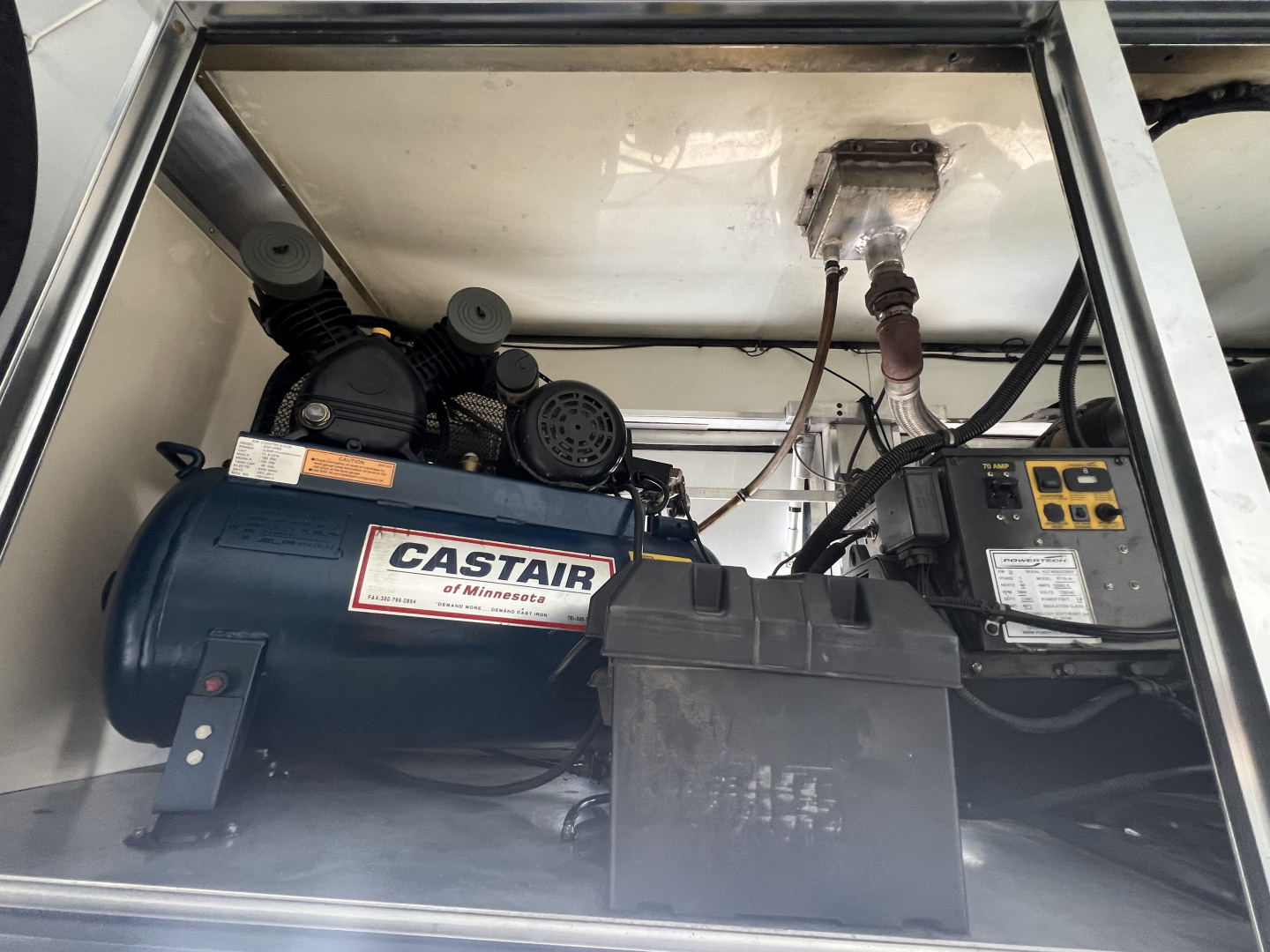 Used 2012 T&E 30' Stacker Trailer