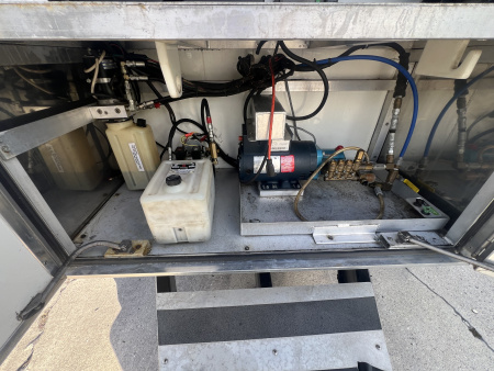 Used 2012 T&E 30' Stacker Trailer