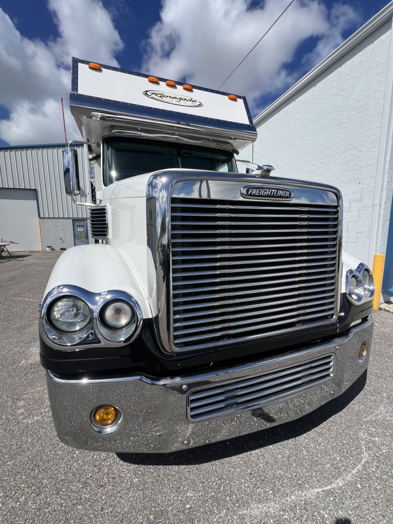 Used 🚨 2008 Renegade 45' Motorcoach – PRE DEF Detroit! 🚨