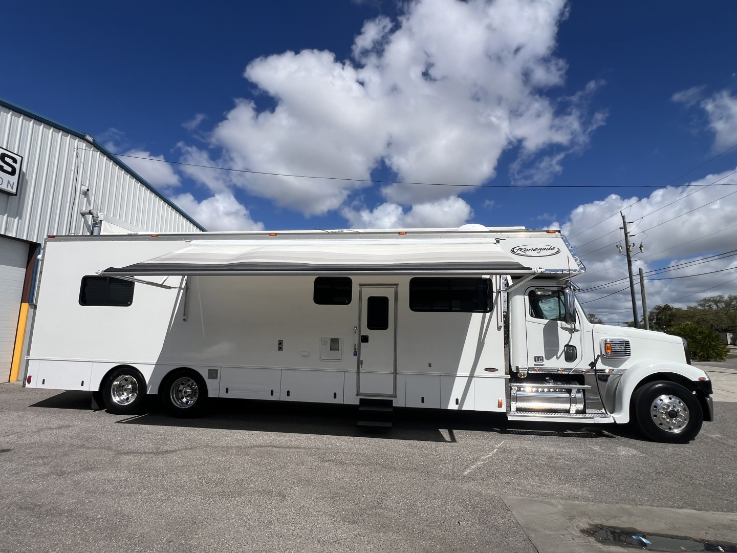 Used 🚨 2008 Renegade 45' Motorcoach – PRE DEF Detroit! 🚨