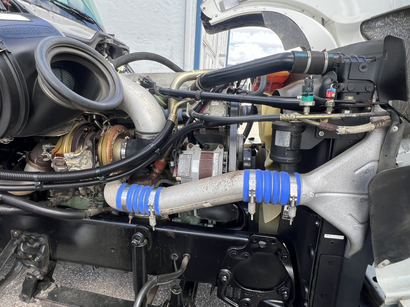 Used 🚨 2008 Renegade 45' Motorcoach – PRE DEF Detroit! 🚨