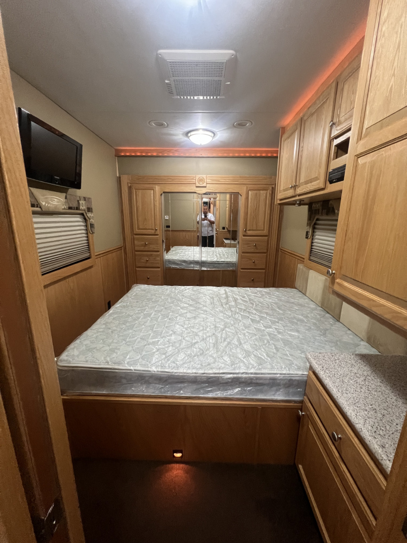 Used 🚨 2008 Renegade 45' Motorcoach – PRE DEF Detroit! 🚨