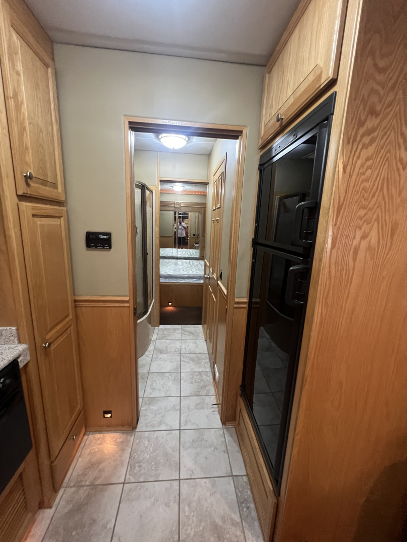 Used 🚨 2008 Renegade 45' Motorcoach – PRE DEF Detroit! 🚨