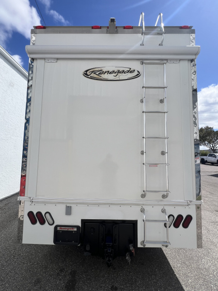 Used 🚨 2008 Renegade 45' Motorcoach – PRE DEF Detroit! 🚨