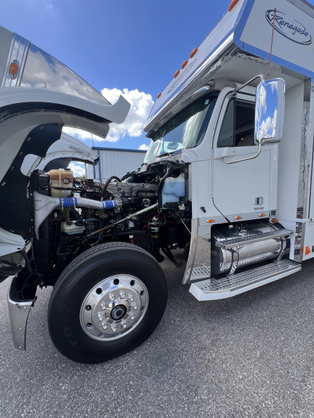 Used 🚨 2008 Renegade 45' Motorcoach – PRE DEF Detroit! 🚨