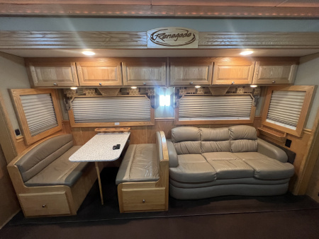 Used 🚨 2008 Renegade 45' Motorcoach – PRE DEF Detroit! 🚨