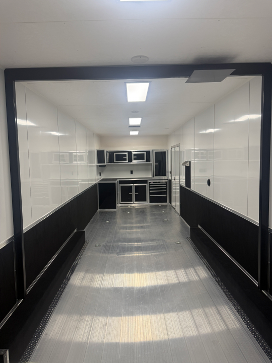 New 2026 Vintage 34’ Tag Race Trailer