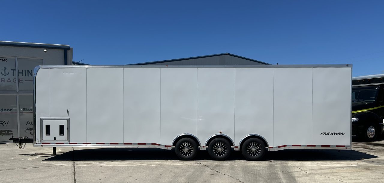 New 2026 Vintage 34’ Tag Race Trailer