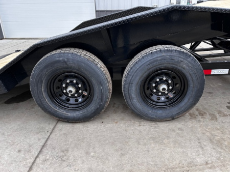 New 2026 MAXXD G6X 102"x24' Gravity tilt Gooseneck Drive-over fenders Equipment Trailer