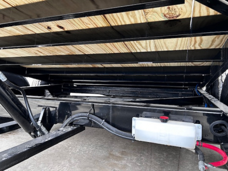 New 2026 MAXXD G6X 102"x24' Gravity tilt Gooseneck Drive-over fenders Equipment Trailer