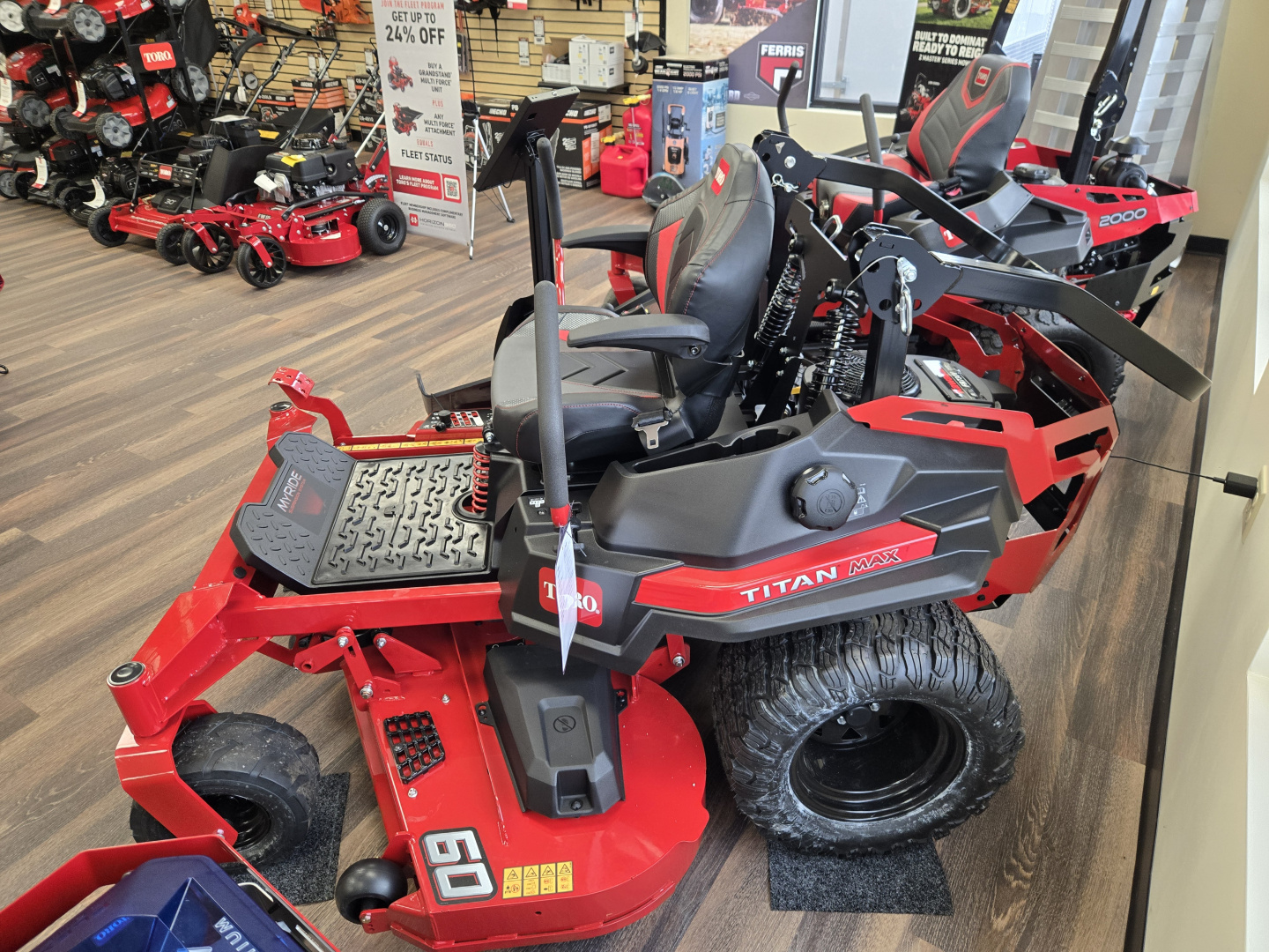 New Toro 60" TITAN MAX MyRide (76609) Zero Turn Lawn Mower w/ 24hp Kawasaki