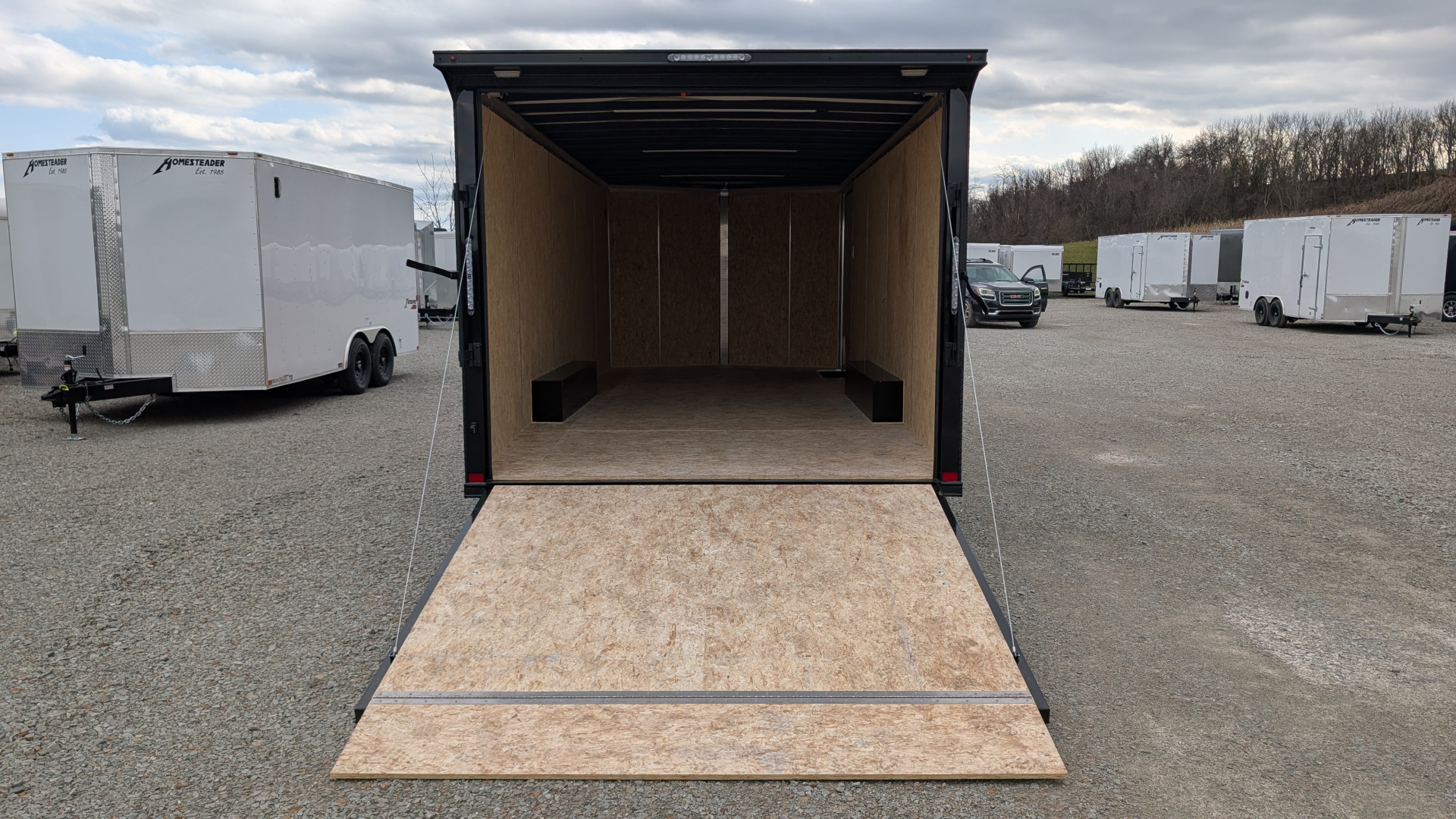 New 2026 BELMONT 8.5x20 HD V-Nose Car Hauler Cargo Trailer w/ Ramp (POLYCOR EXTERIOR!!!)