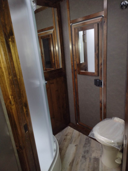 New 2026 Trails West Living Quarter 4 Horse Trailer