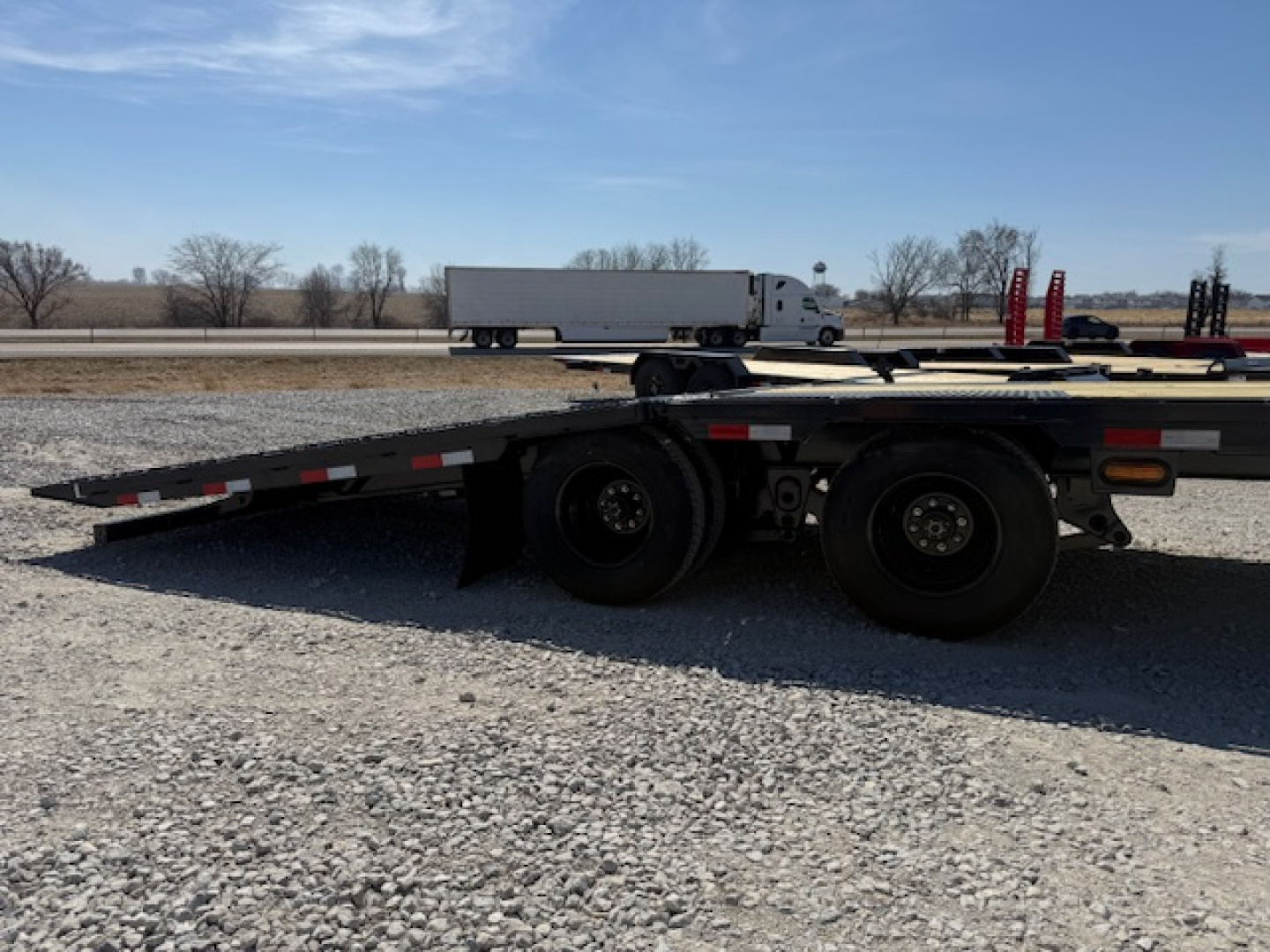 New 2026 Hillcrest Black-Grey 102"x24'+12' 25.9k Hydraulic Tail Gooseneck Deckover Trailer