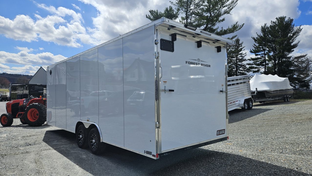 New 2026 Cargo Mate ELIMINATOR 8.5X24TA Car / Racing Trailer
