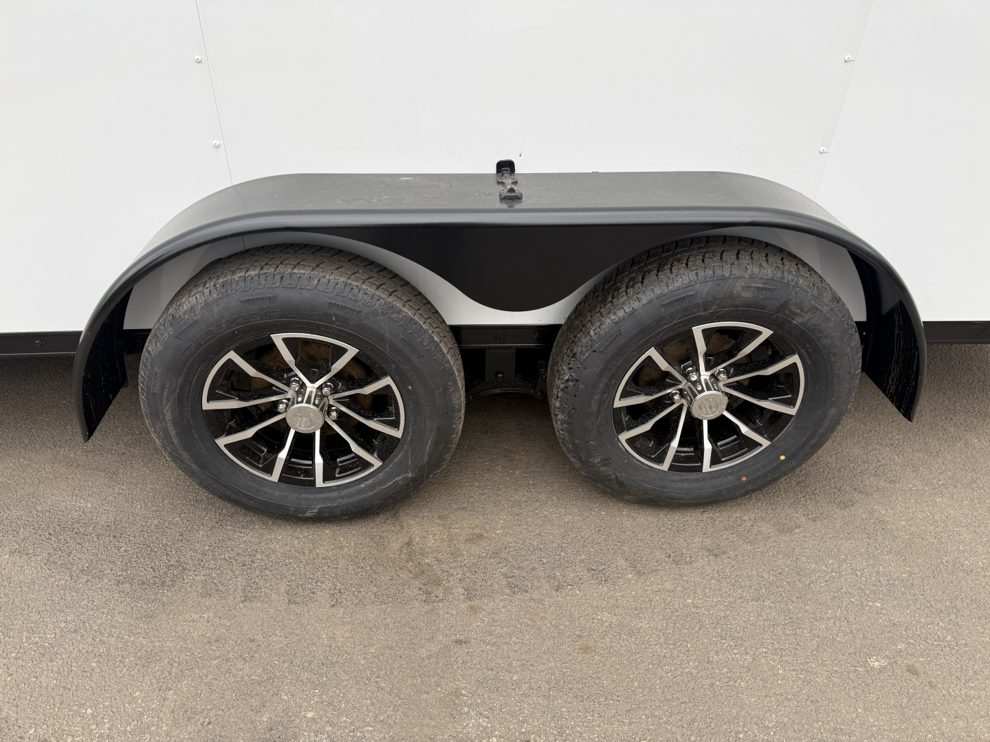 New 7 x 16 Look ST DLX Cargo Blackout Package 7k w/ Black Aluminum Wheels