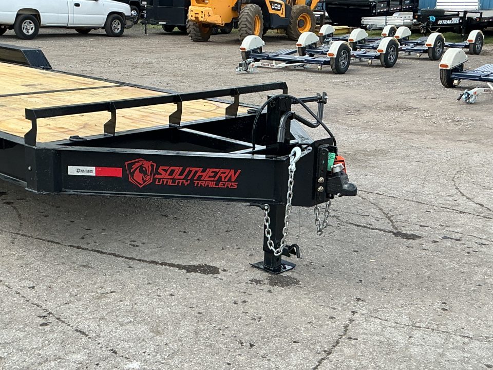 New 2026 Southern Utility 83" X 24' - 16k Equipment Trailer