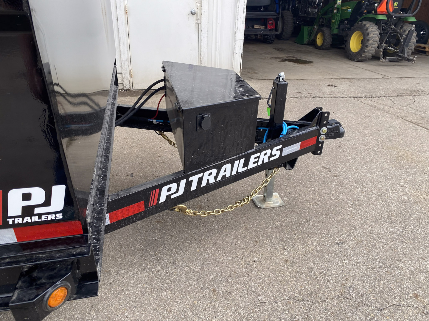 New 2026 PJ Trailers 7 X 14 FT DUMP TRAILER 14K GVWR 4' HIGH SIDE SPREAD GATE TARP KIT