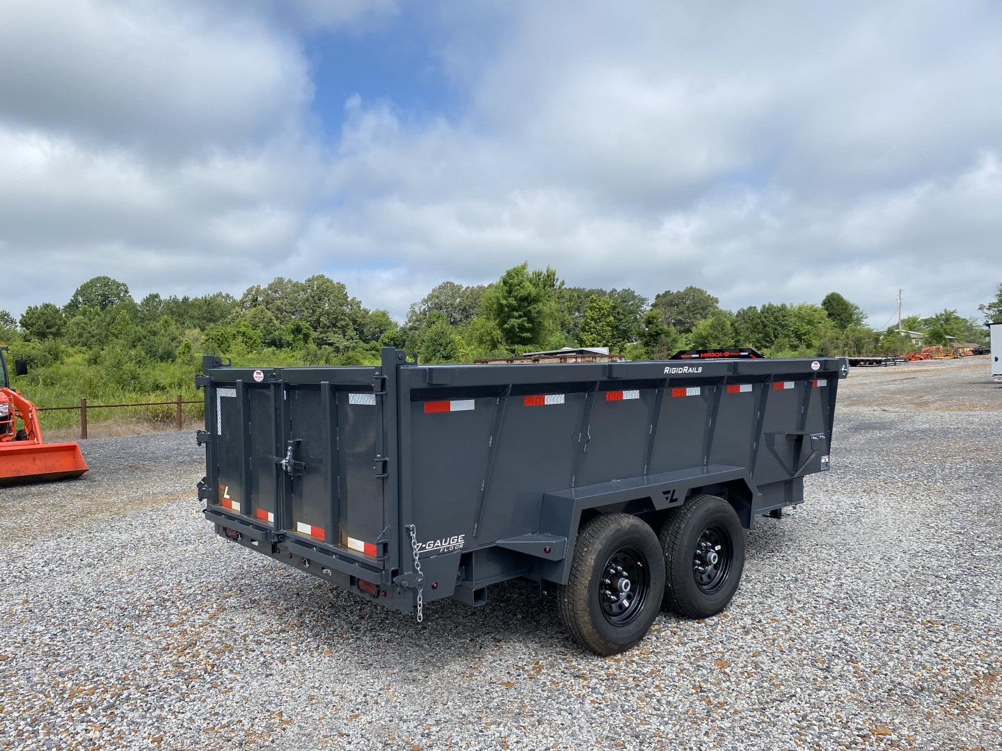 New 2026 Lamar Dump Trailer | 83" x 14' 14K GVWR