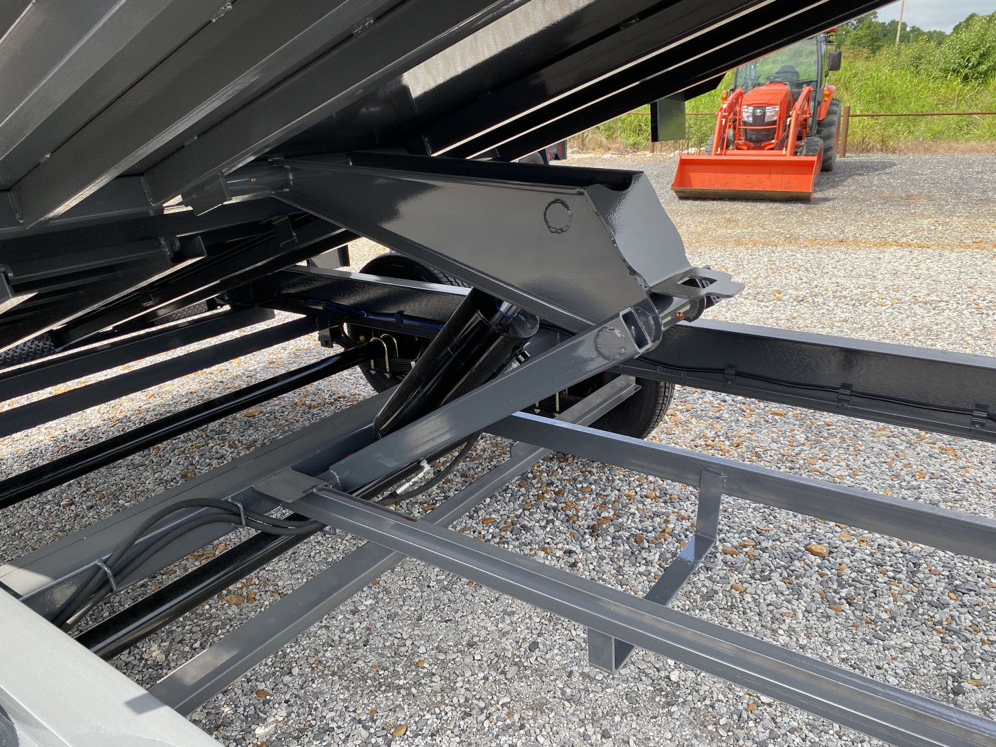 New 2026 Lamar Dump Trailer | 83" x 14' 14K GVWR