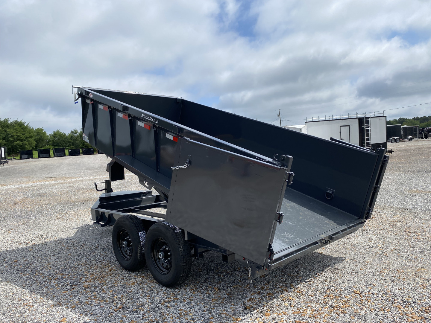 New 2026 Lamar Dump Trailer | 83" x 14' 14K GVWR