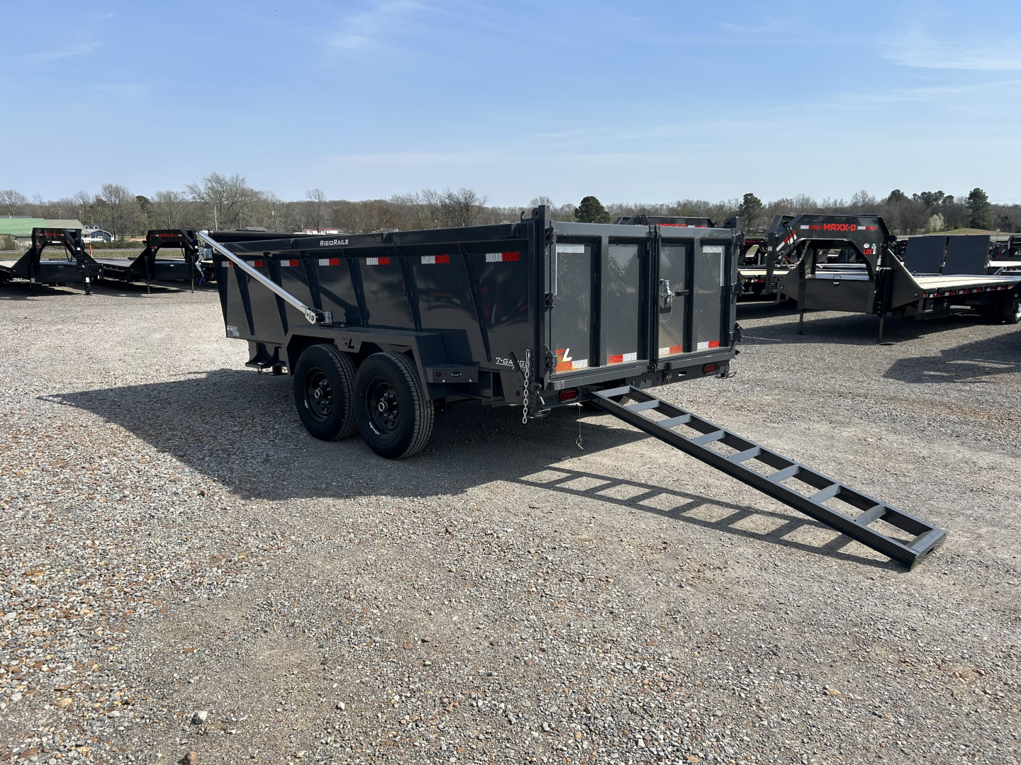 New 2026 Lamar Dump Trailer | 83" x 14' 14K GVWR