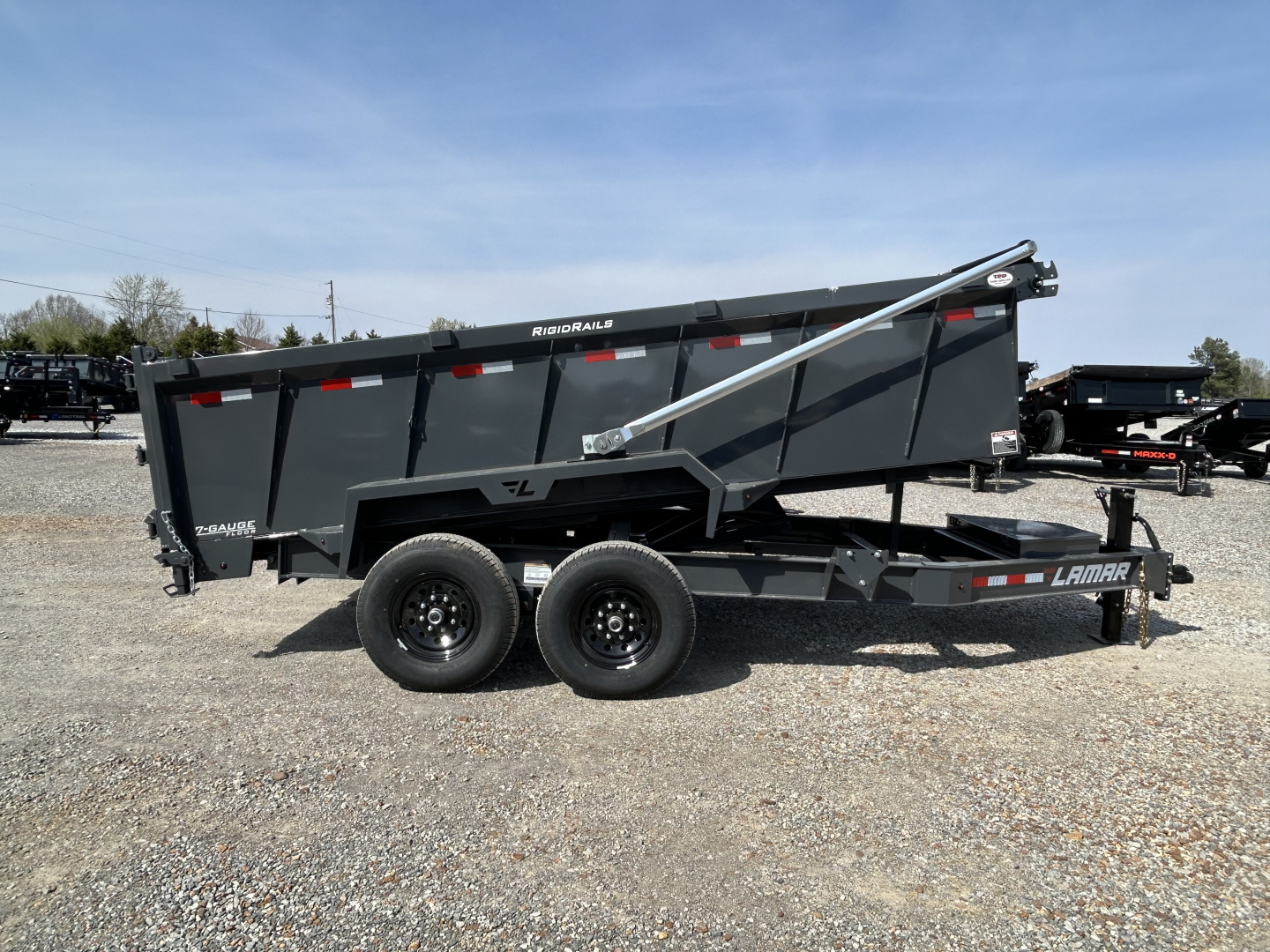 New 2026 Lamar Dump Trailer | 83" x 14' 14K GVWR